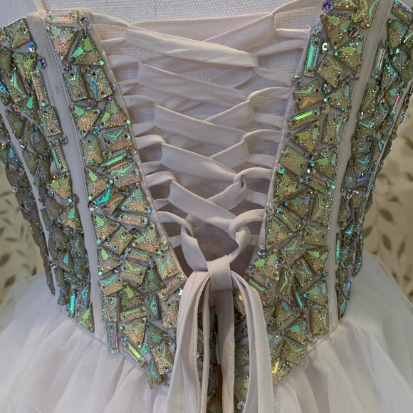 STRAPLESS BEADED IRIDESCENT RHINESTONE CORSET WHITE FIT AND FLARE MINI DRESS - Picture 5 of 6